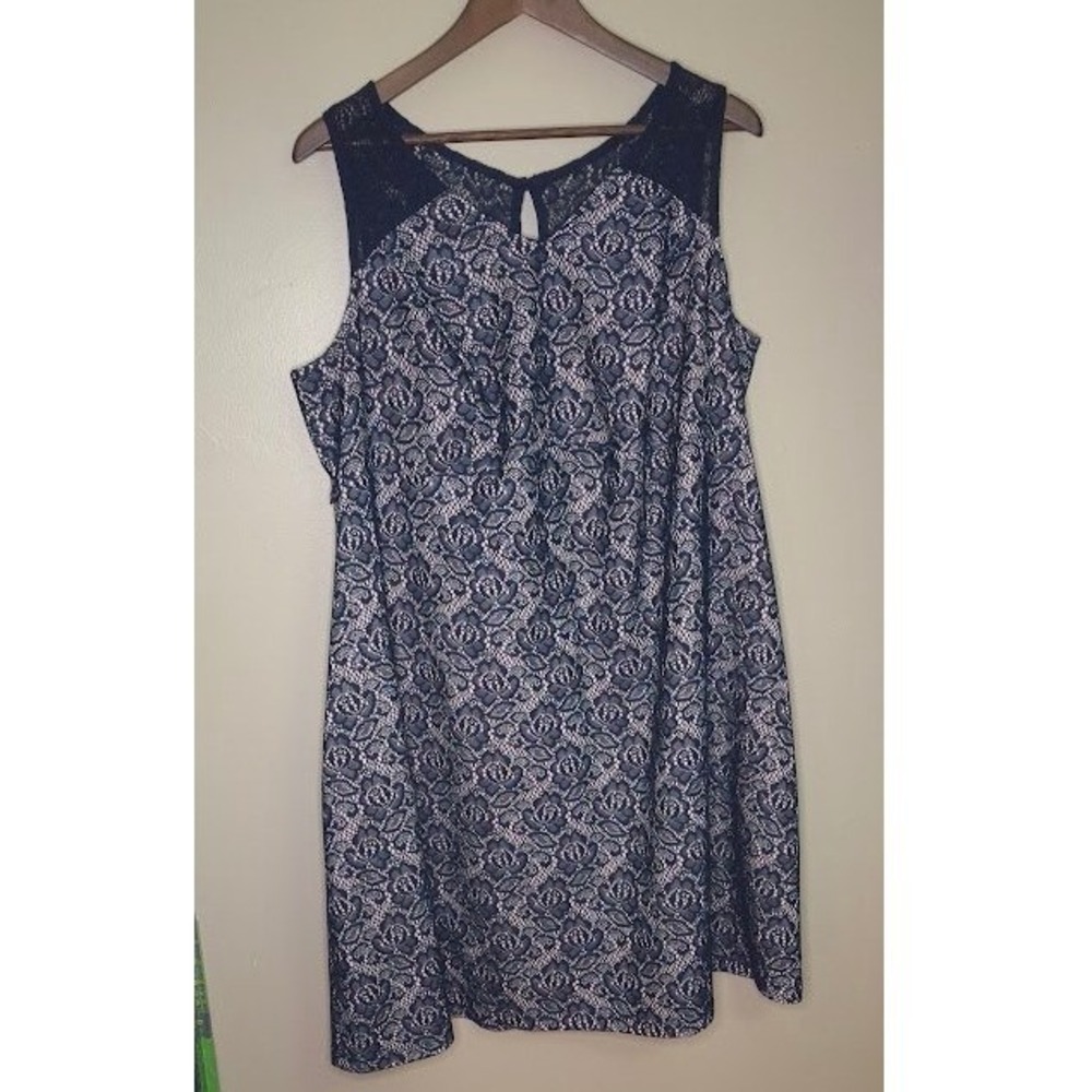 Motherhood Maternity Navy Blue Floral Lace Pink Lined Sleeveless Dress 2X 91010